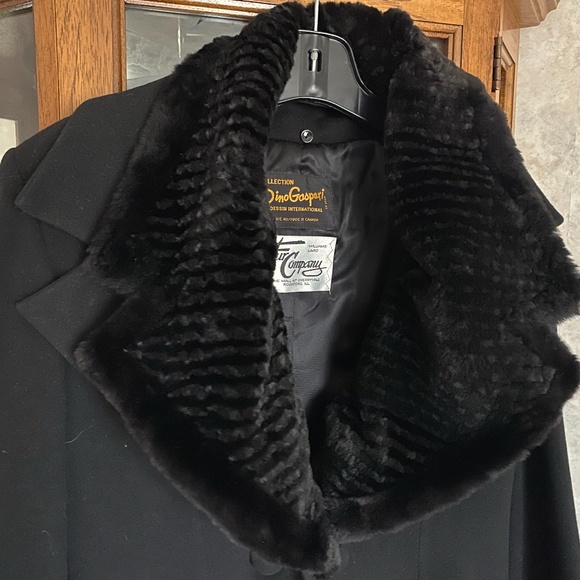 Dino Gaspari Ladies Coat size12. - Picture 2 of 6